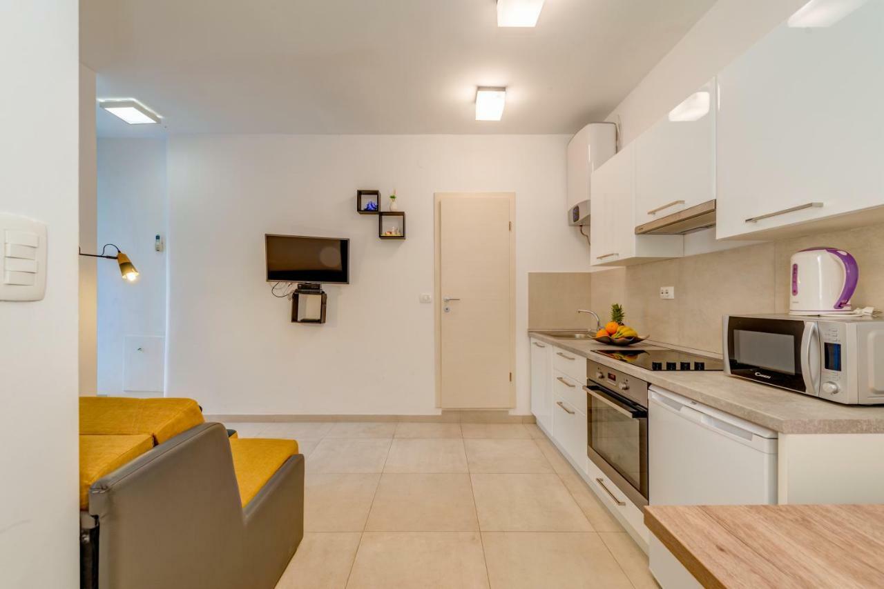 Porta Adriatica Bed & Breakfast Split Exterior photo
